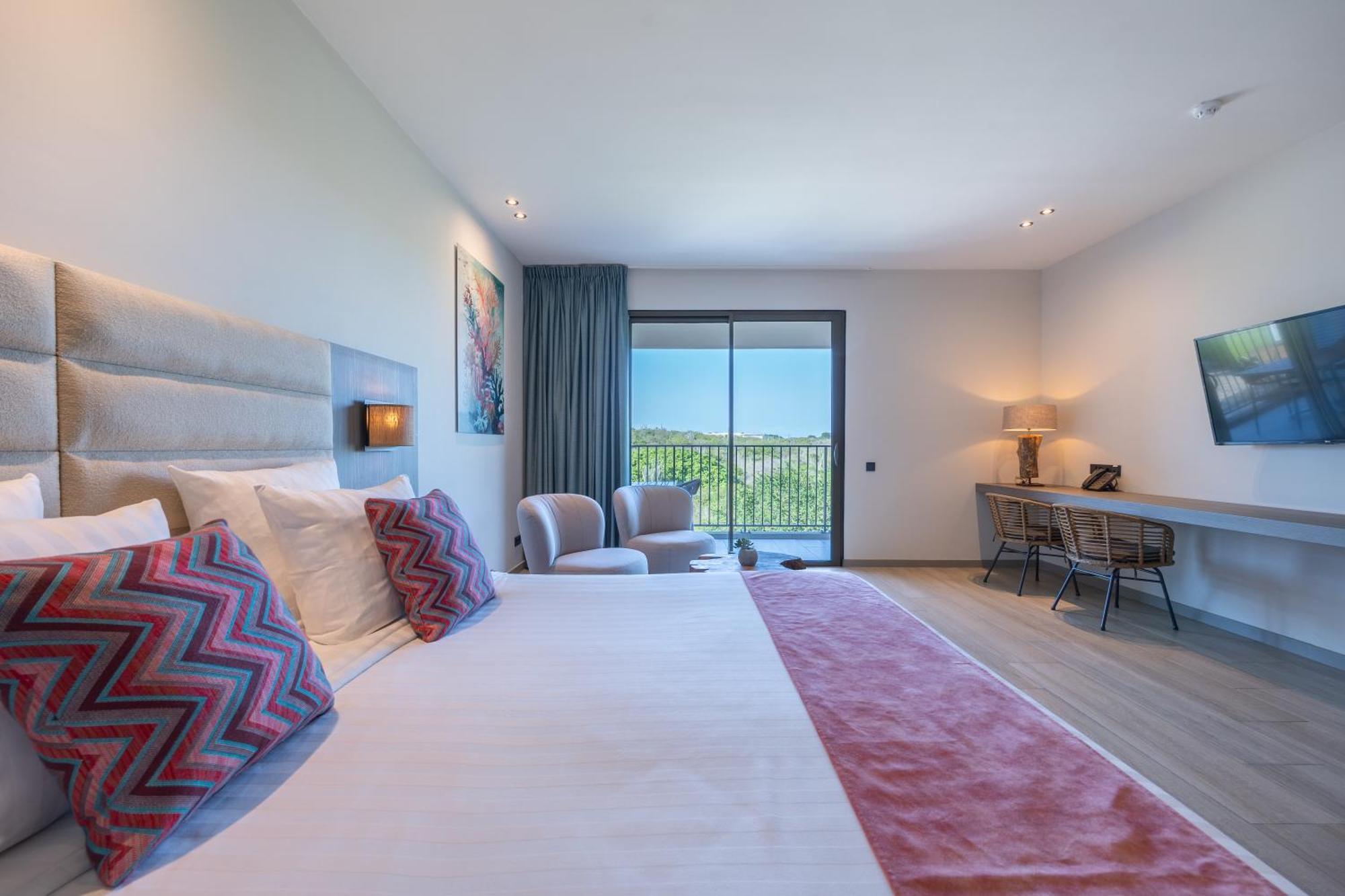 Dolphin Suites & Wellness Curacao Виллемстад Экстерьер фото