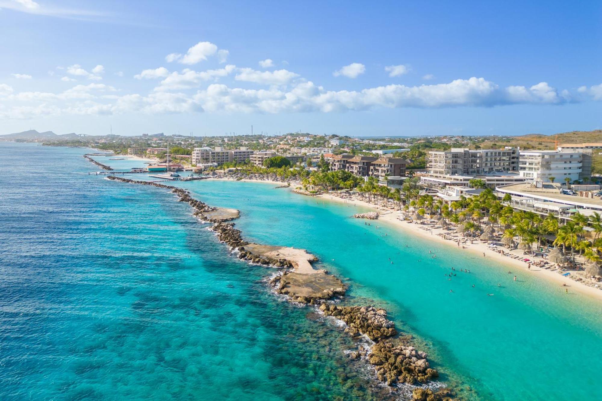 Dolphin Suites & Wellness Curacao Виллемстад Экстерьер фото